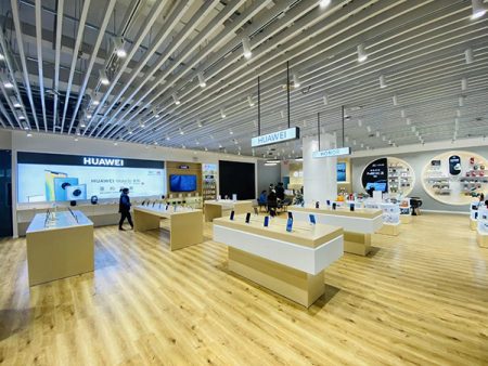 Rechi Provides Global Electronics Retailers With Retail Display Store