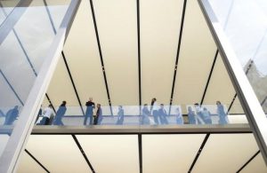 apple unveils new store design in san francisco