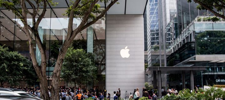 first apple store in singapore