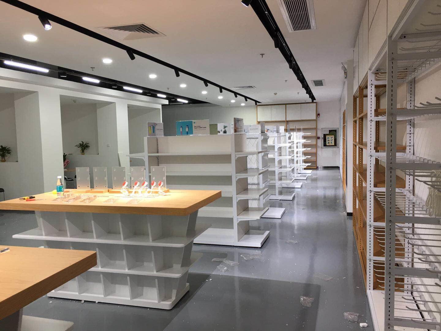 rechi mobile phone store design and fitout