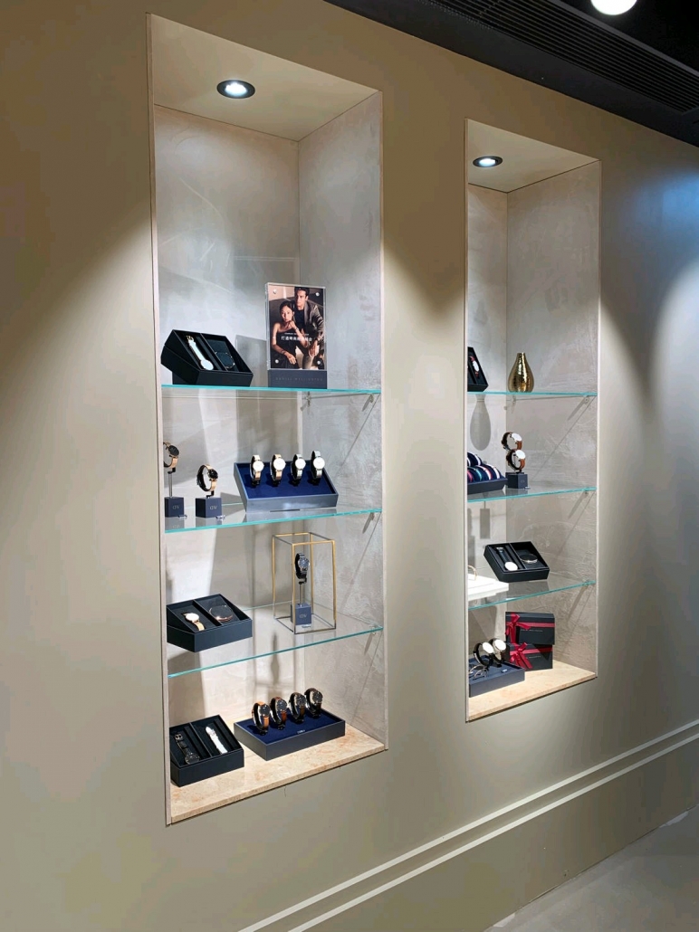 rechiretailvisualmerchandisingdisplayprops RECHI