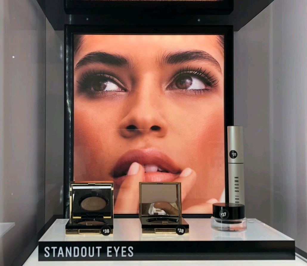 The Art Of Retail Visual Merchandising Display | RECHI