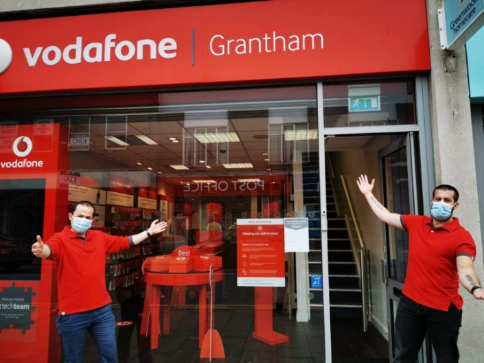 Open for business Vodafone highstreet customers again RECHI